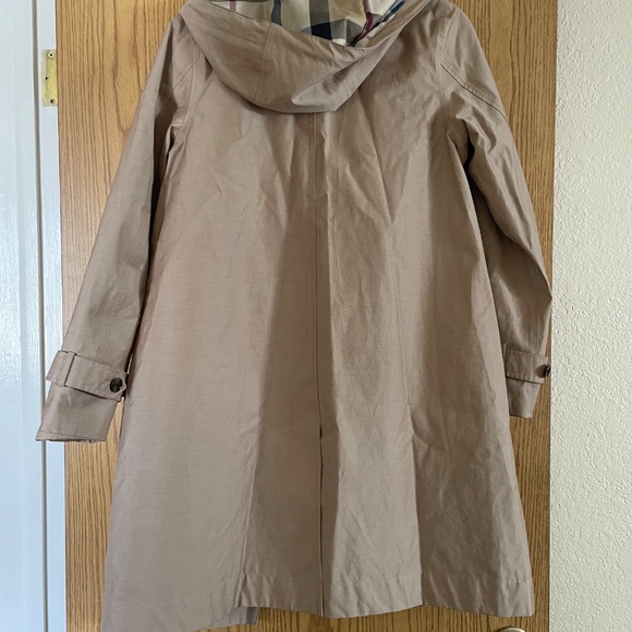 EUC hooded trench raincoat - Picture 7 of 12